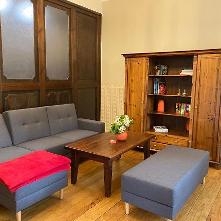 Exklusive Ferienwohnungen Im Gutshaus Viezen Bernitt Esterno foto